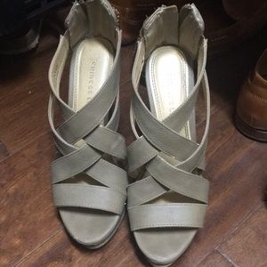 Chinese laundry wedges